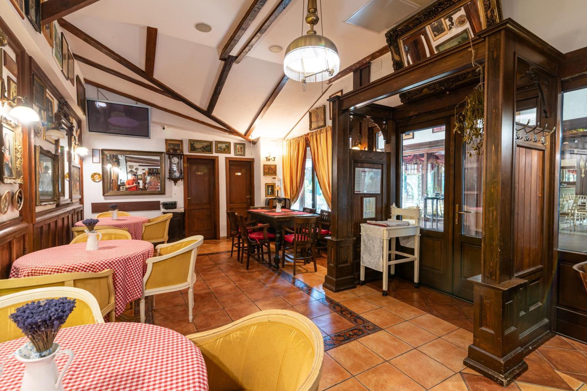 Casa Del Sole Boutique Hotel Timişoara Exteriör bild